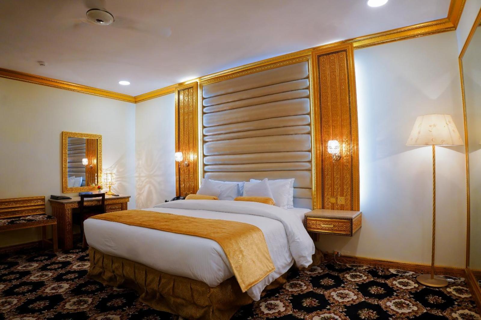 Indus Hotel Hyderabad Exteriör bild