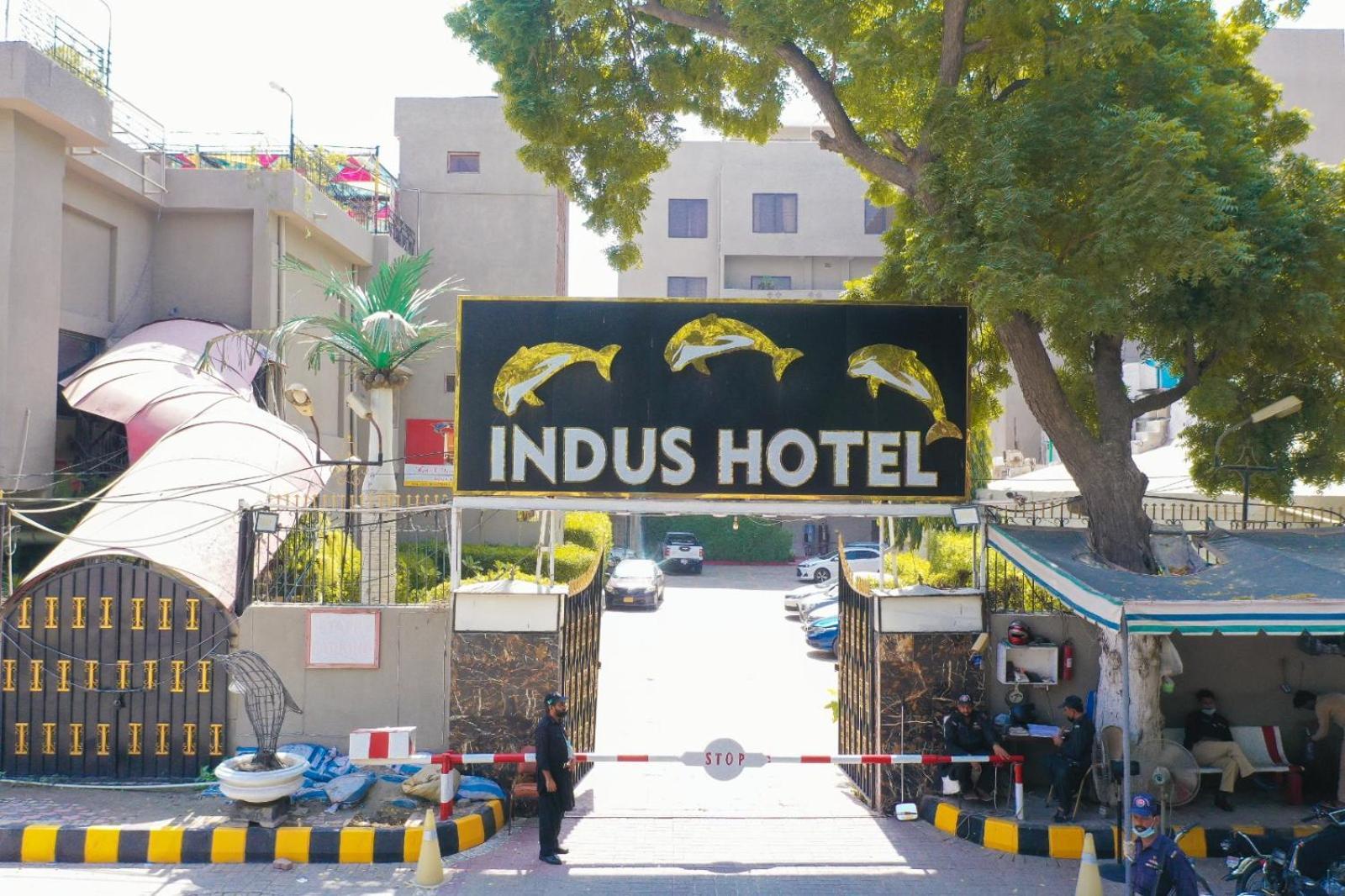 Indus Hotel Hyderabad Exteriör bild