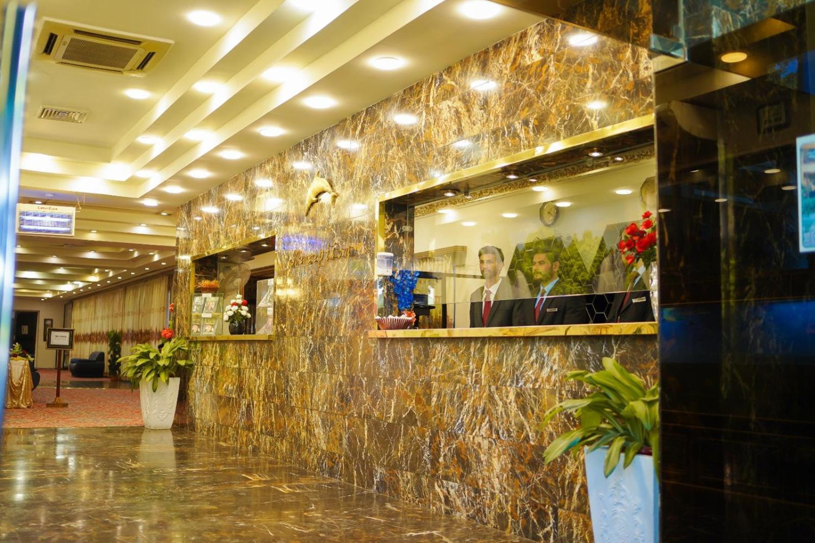 Indus Hotel Hyderabad Exteriör bild