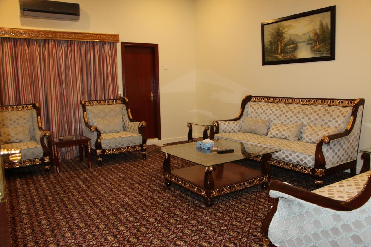 Indus Hotel Hyderabad Exteriör bild